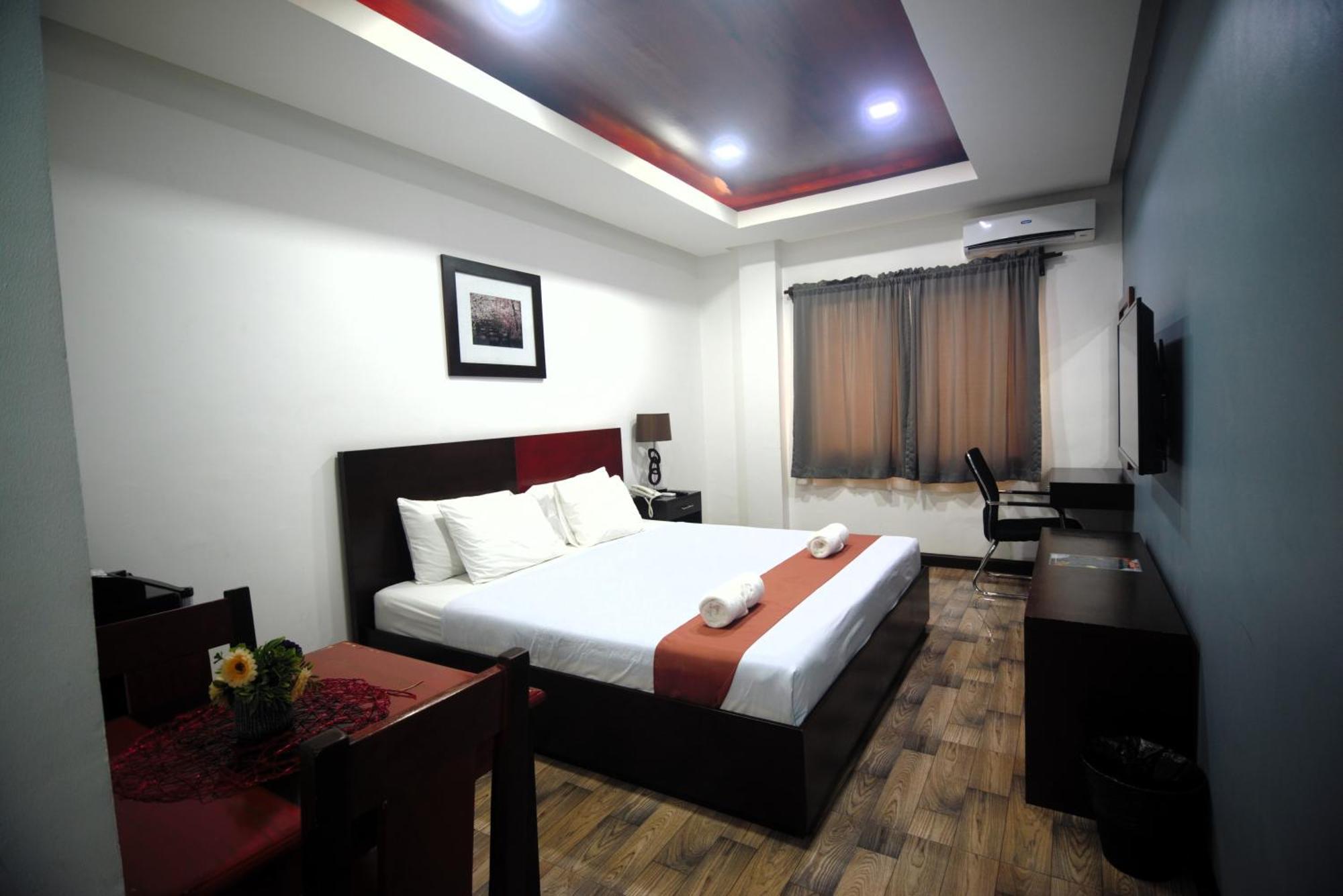 Hotel Gabriella Tagbilaran City Ngoại thất bức ảnh