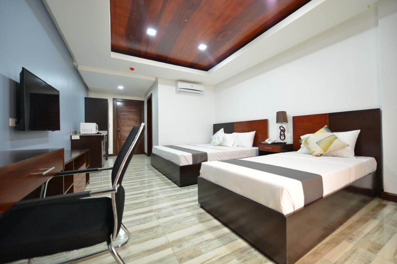 Hotel Gabriella Tagbilaran City Ngoại thất bức ảnh